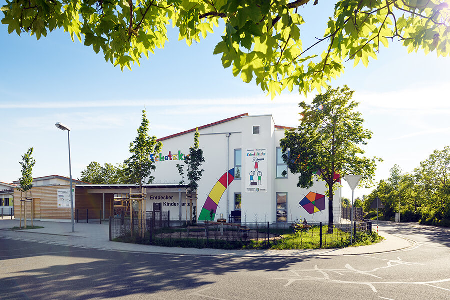 Beispielbild Objektbau: Außenansicht der Kindertagesstätte "Schatzkiste"
