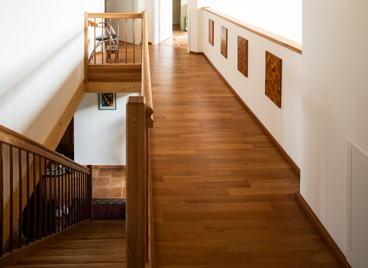 Beispielbild für Innenausbau, Treppe und Boden der Zimmerei Heinlein