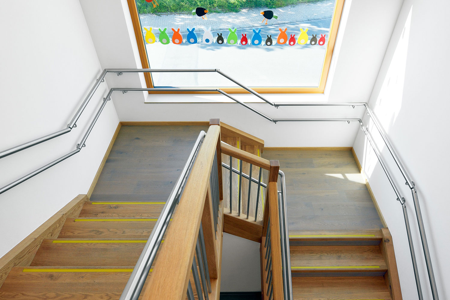 Treppenaufgang der Kindertagesstätte "Schatzkiste" 